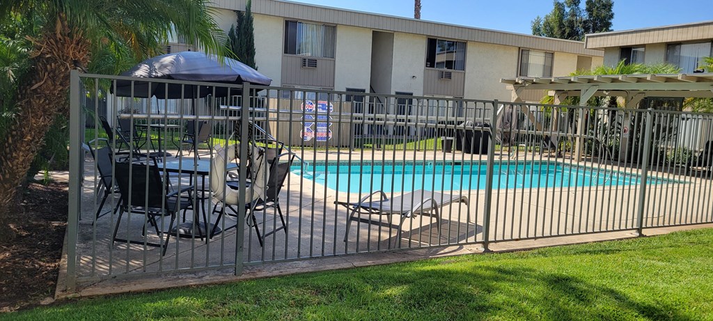Sparkling clean and inviting swimming pool at IKARIA Apartments in Santee, California.