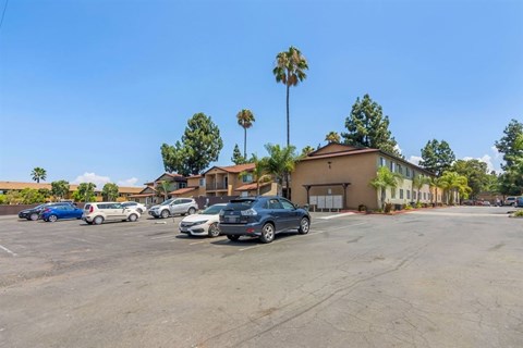 360 N 1St St 3 Beds Apartment for Rent