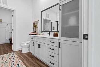 bathroom vanity - Photo Gallery 3