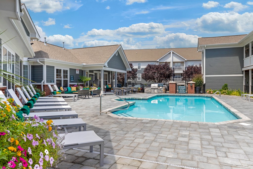 the enclave at homecoming terra vista swimming pool