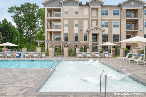 Adara Alexander Place Pool