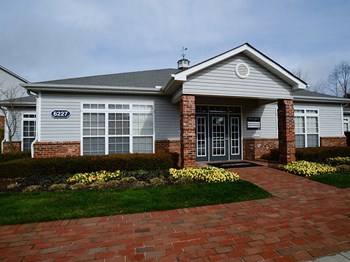 Addison Point Apartments 6227 Nile Place Greensboro Nc Rentcafe