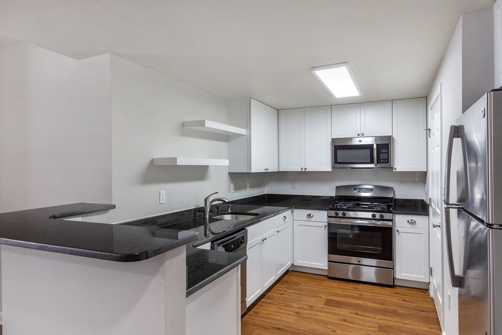 Bell North Shore Model