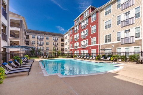 Swimming Pool With Relaxing Sundecks at Bell Annapolis on West, Maryland, 21401