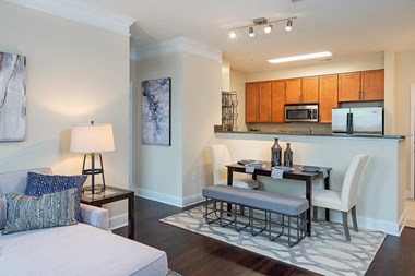 Fitted Kitchen With Dining at Bell Annapolis on West, Annapolis, MD