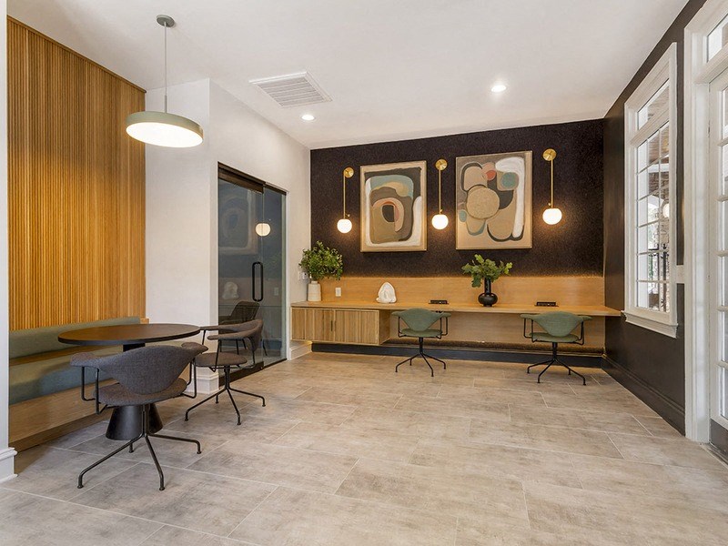 BellAlpharetta_BusinessCenter