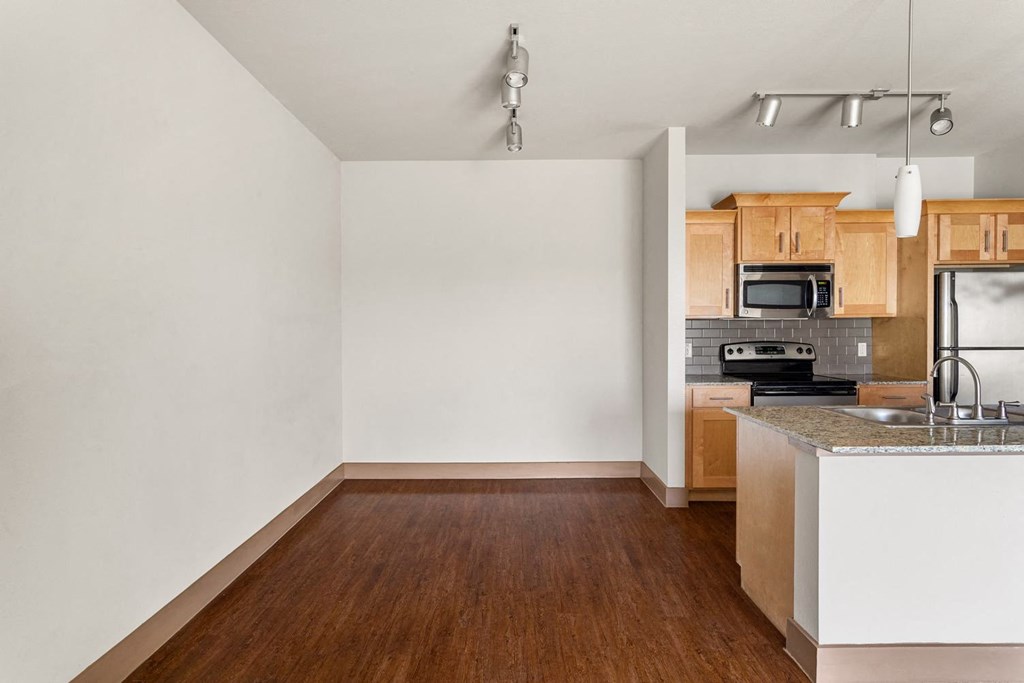 BellAustinSouthwest_1B1B Unit Dining