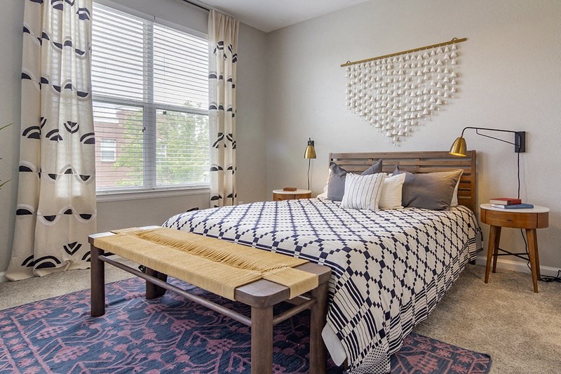 the residence on lamar apartment homes for rent ga