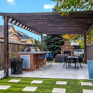 BellBradburn_BBQ and Seating