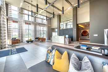 Bell CityLine Leasing Office - Photo Gallery 12