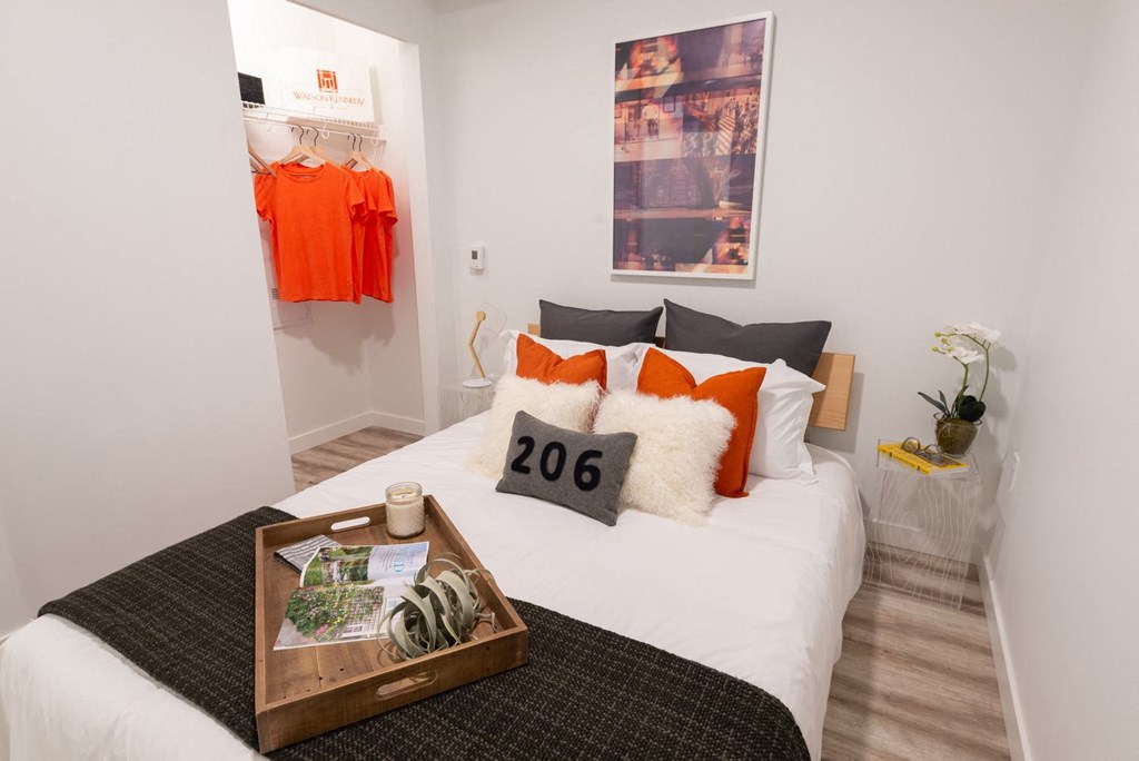 Bell Jackson Street Apartment Bedroom