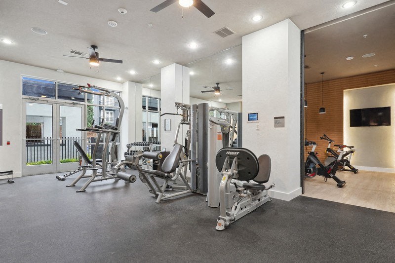 the estates green apartments gym