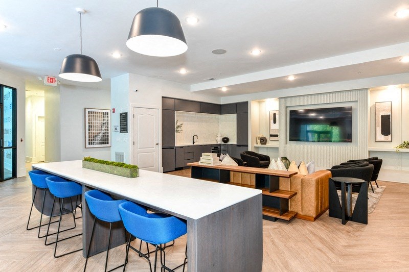 BellPerimeterCenter_Clubhouse