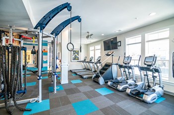 interior clubhouse fitness center - Photo Gallery 13