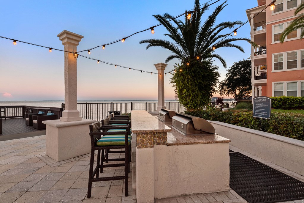 BellRiverside_Grills