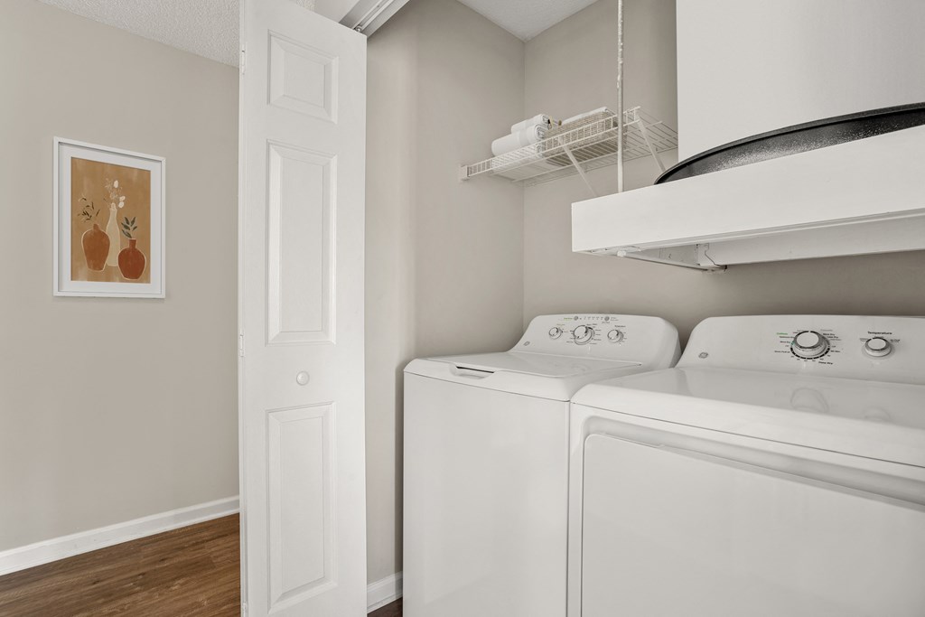 Bell Roper Mountain Laundry Room