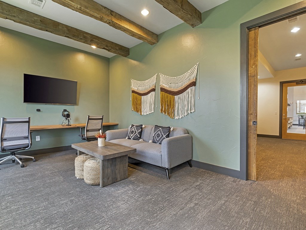 BellSouthpark_LennoxSprings_BusinessCenter