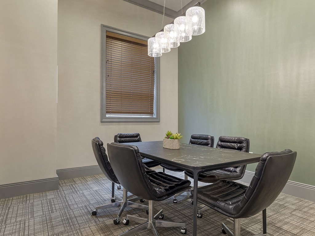 BellSouthpark_LennoxSprings_BusinessCenter