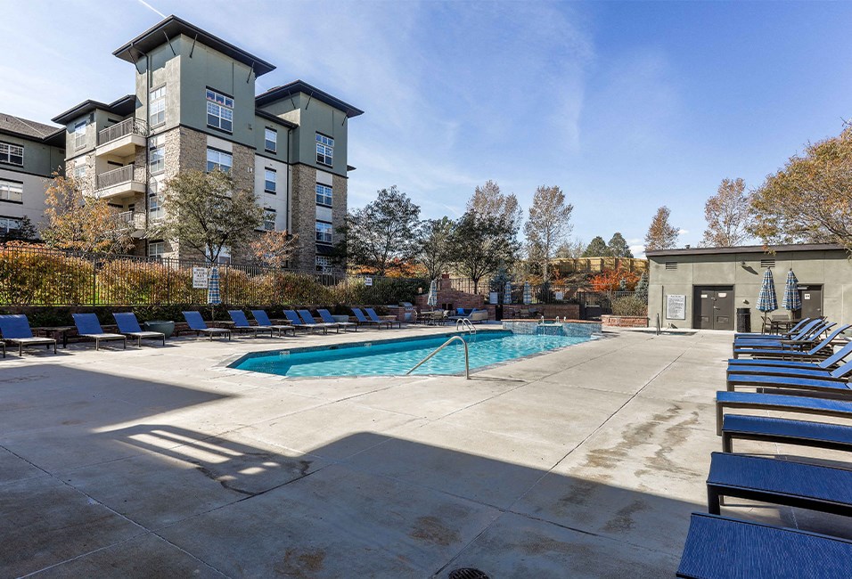 Bell Summit At Flatirons Apartments 210 Summit Blvd Broomfield Co Rentcafe