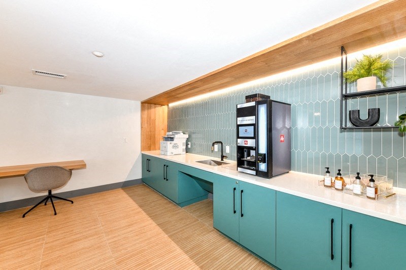 BellTerminus_Clubhouse