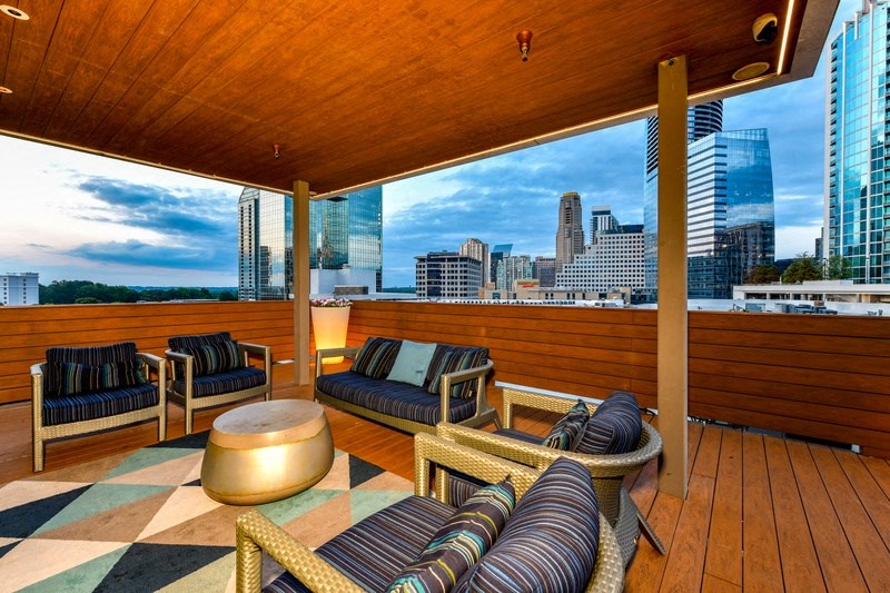 BellTerminus_OutdoorLounge