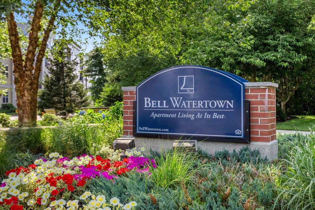 Bell Watertown Exterior Sign