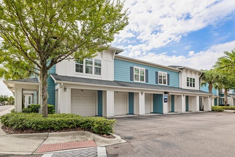 8820 Thomas Oaks Drive 1-3 Beds Apartment for Rent