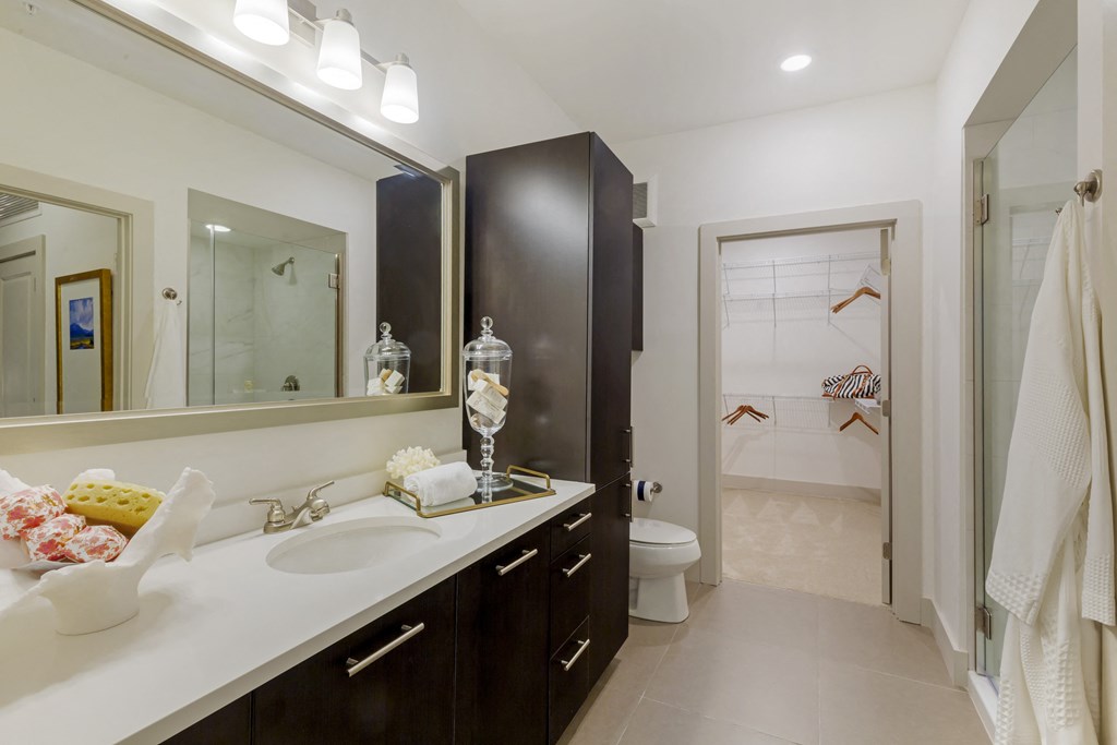 Bell Westford  Bathroom