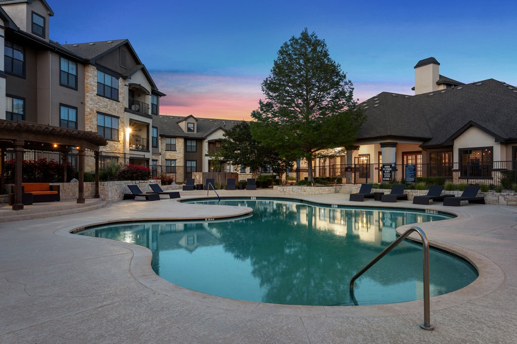 Bell at Teravista Pool