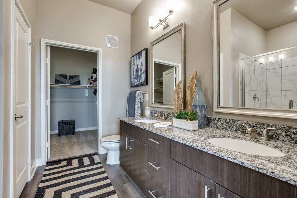 Boardwalk at Mercer Crossing Bathroom