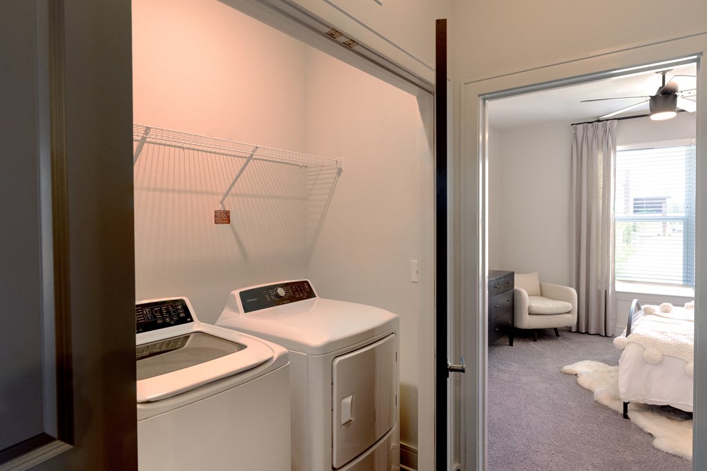 Brea Wendell Falls Model Washer and Dryer