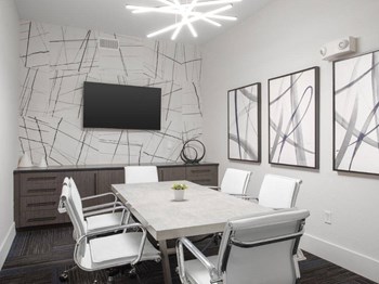 Cue Galatyn Station - Photo Gallery 4