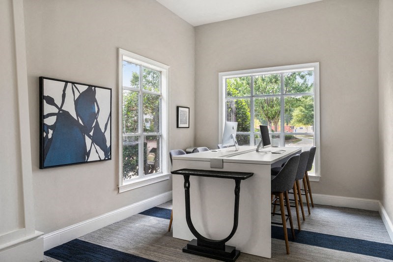 CarringtonatPerimeterPark_BusinessCenter