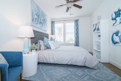 comet bedroom