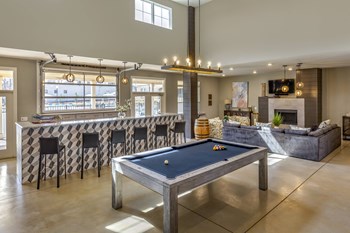 interior clubhouse and resident lounge with billiard table - Photo Gallery 11