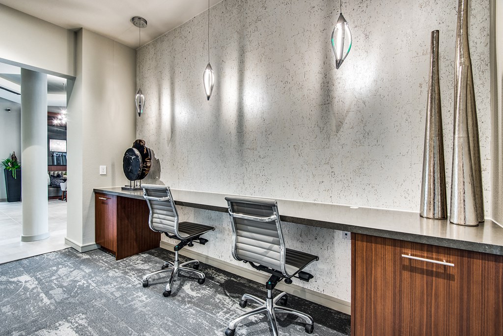 Eastshore on Lake Carolyn Business Center