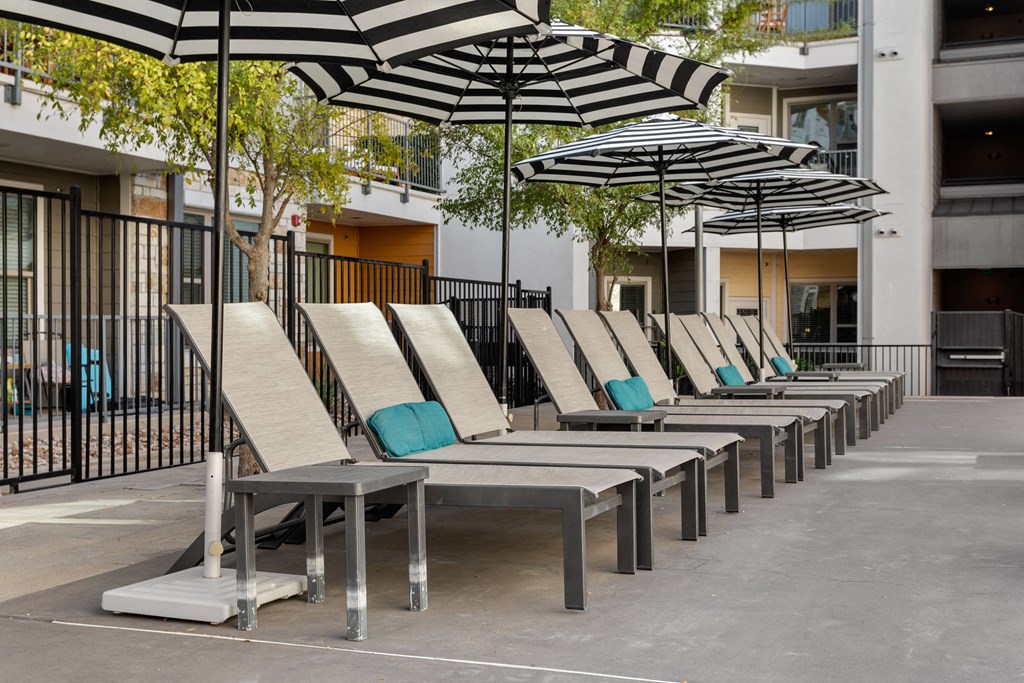 EastsideStation_PoolLounge