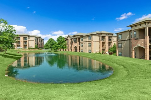 FalconLakes_Exterior