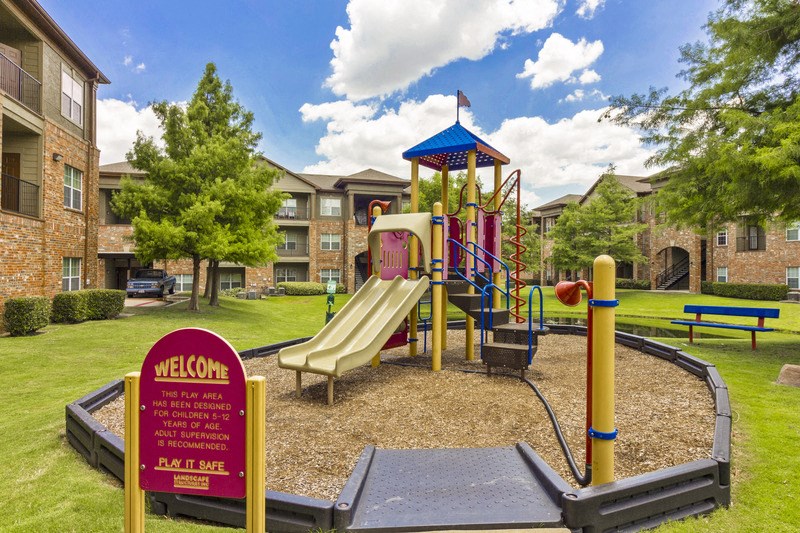 HeatherCreek_Playground