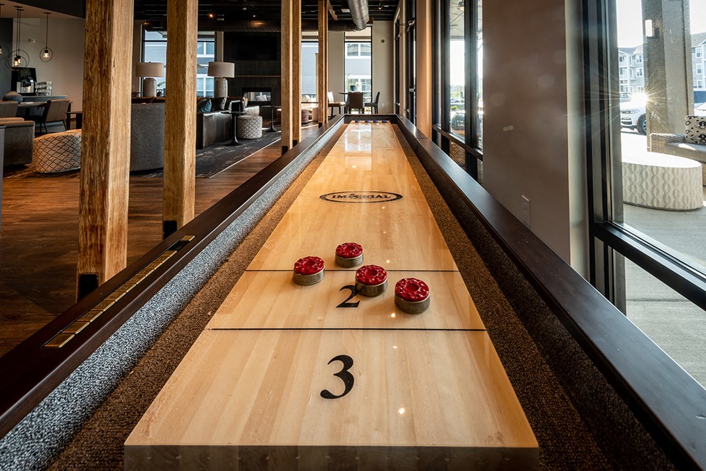 Hudson 5401 apartments clubhouse