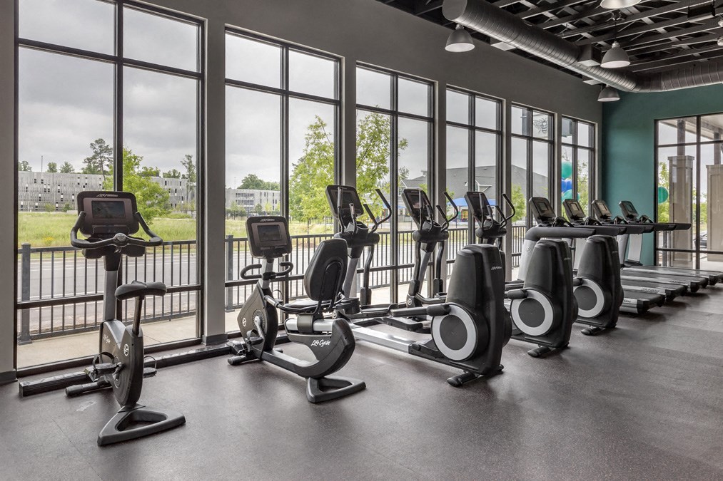 Hudson 5401 apartments gym