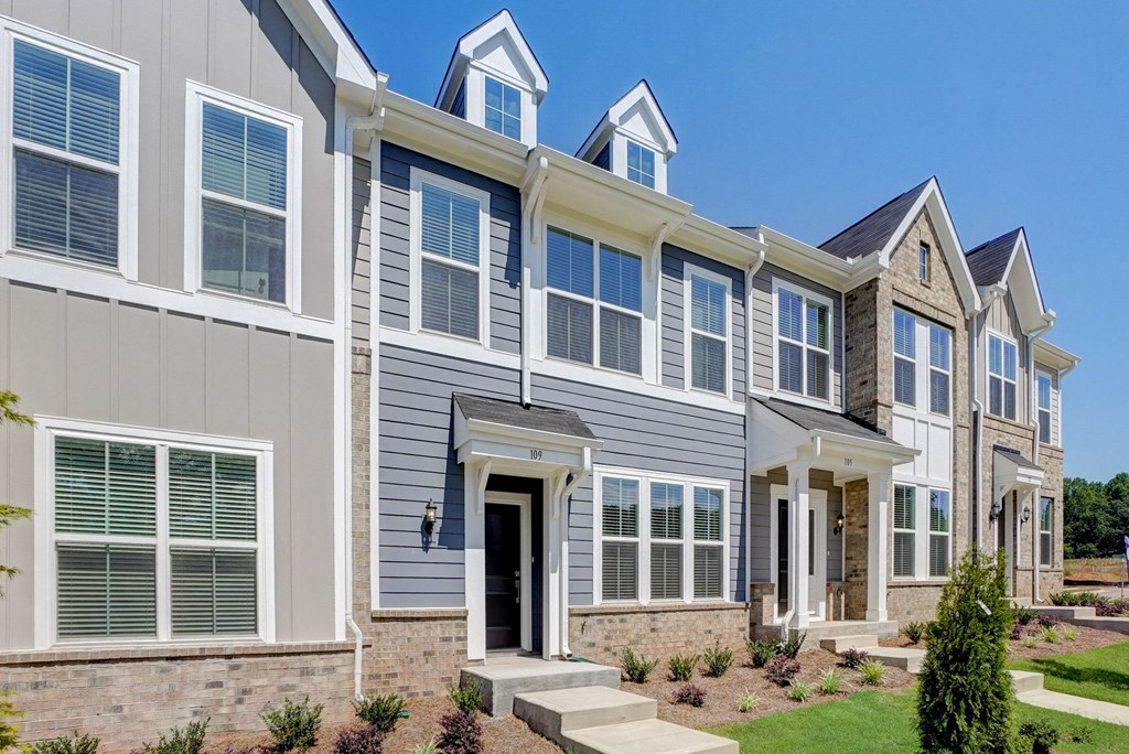 Hudson At Georgia's Landing