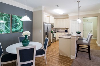 Dining Space - Photo Gallery 2