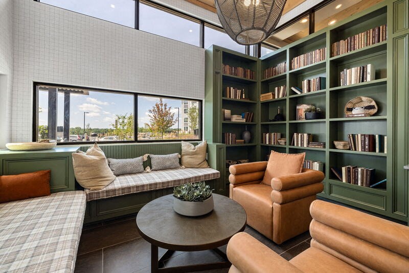 KnollatBriarChapel_Clubhouse