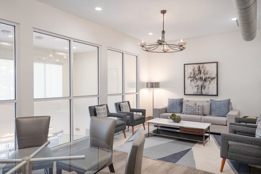 interior clubhouse louge with ample seating