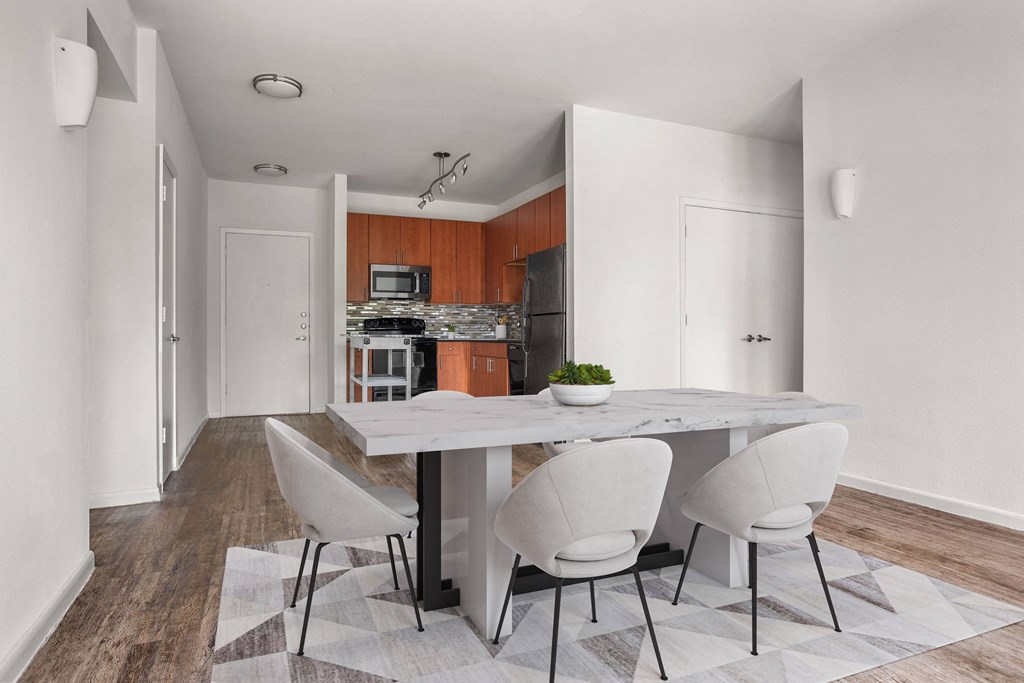 a model photo of Legacy North