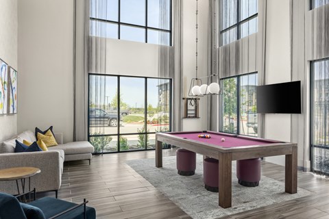 Linz At The Station Clubhouse Billiards