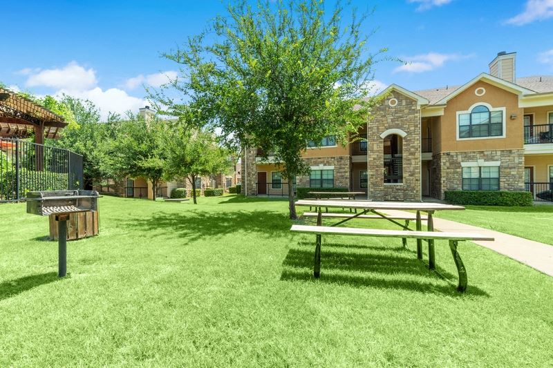 Mansions Of Mansfield Apartments, 400 N State Hwy 360, Mansfield, TX