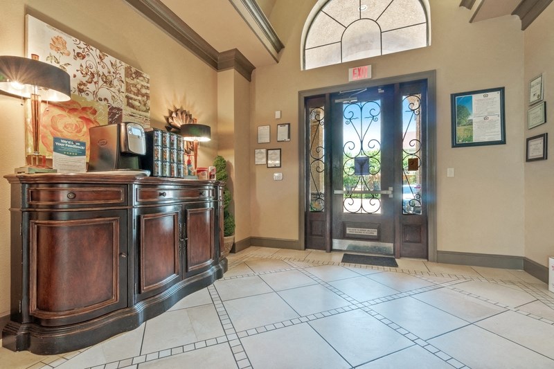 MansionsofMansfield_LeasingOffice