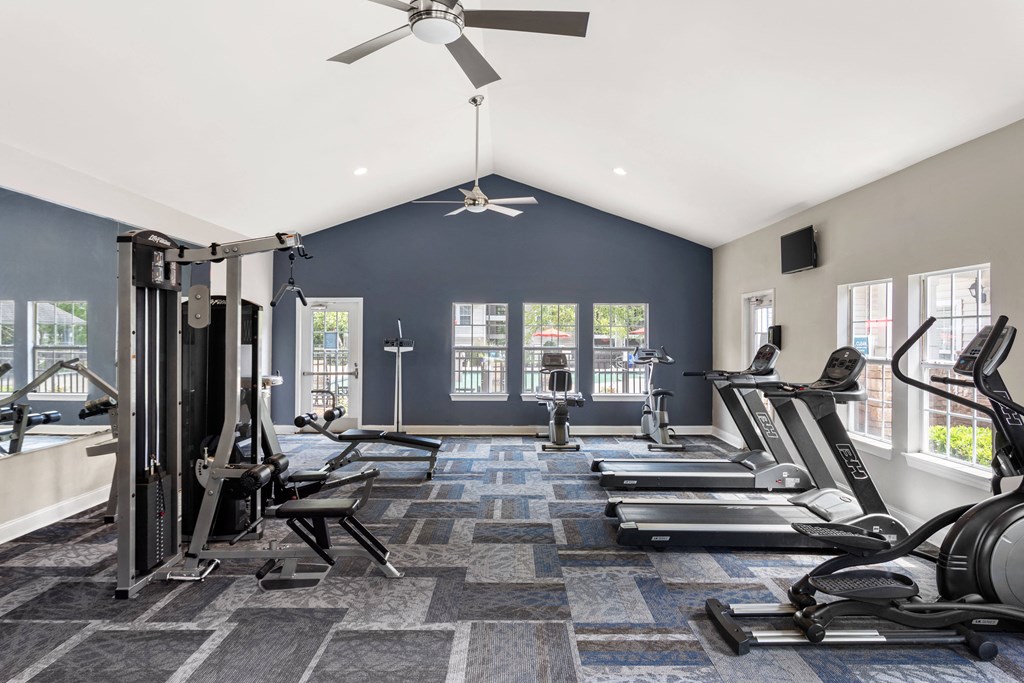 the preserve at ballantyne commons fitness room with treadmills and weights